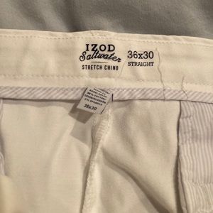 IZOD Saltwater Stretch Chino